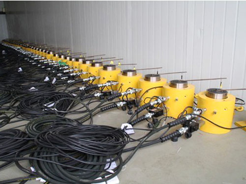 黑龙江液压电动泵同步顶升案例